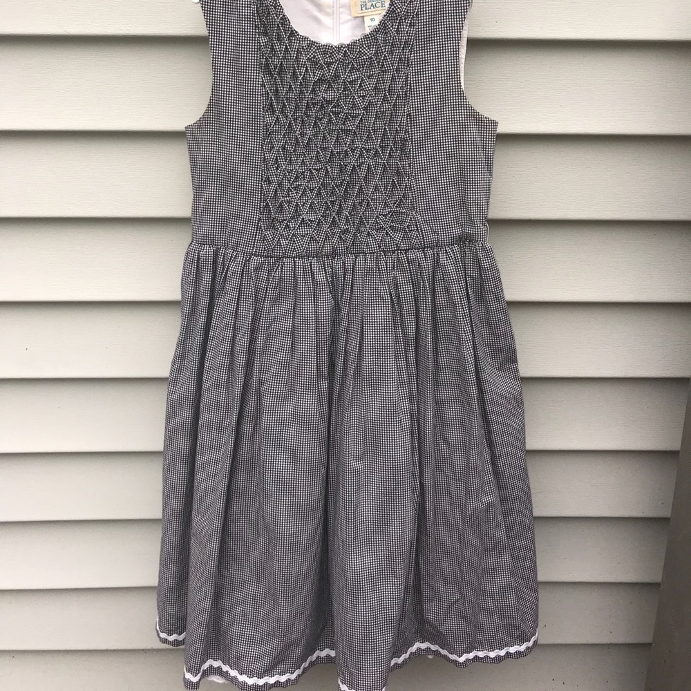 Girls children’s Place gingham dress. Size 10